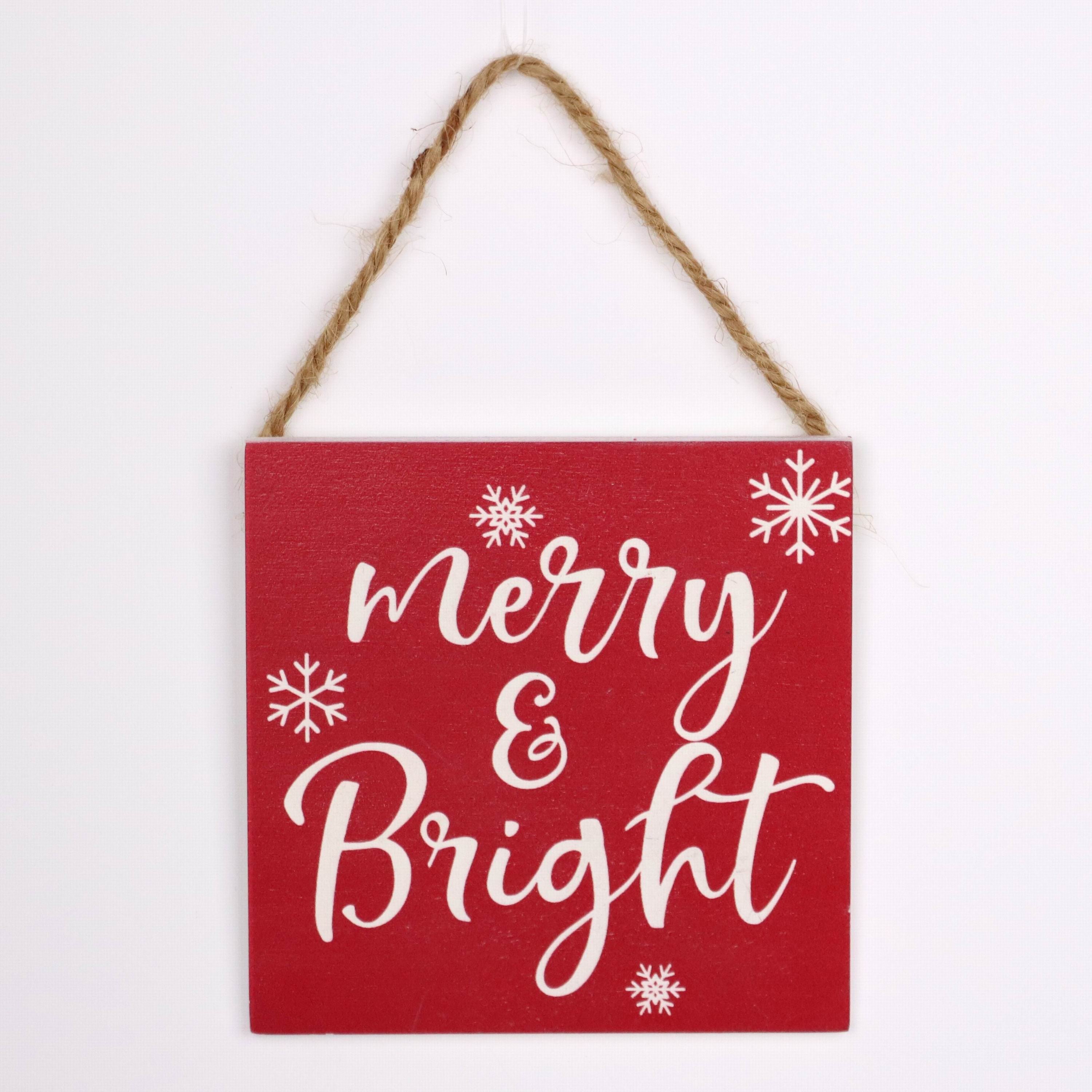 "Merry & Bright" wall hang signage
