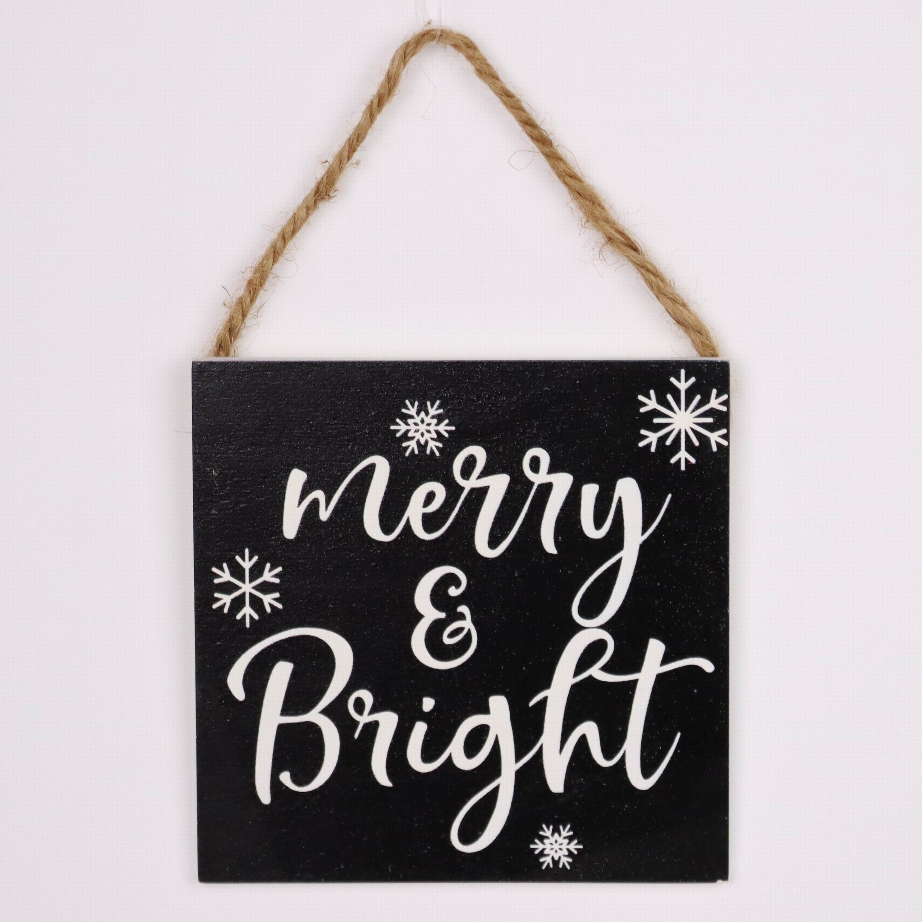 "Merry & Bright" wall hang signage