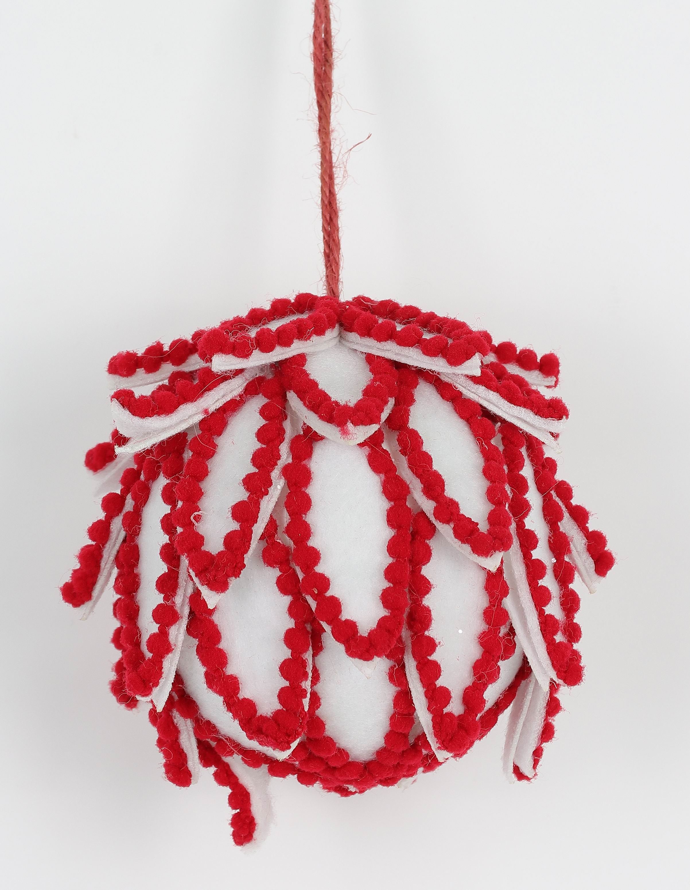 4 X 4 X 4"H WHITE W/RED EDGE LEAVES ORNAMENT