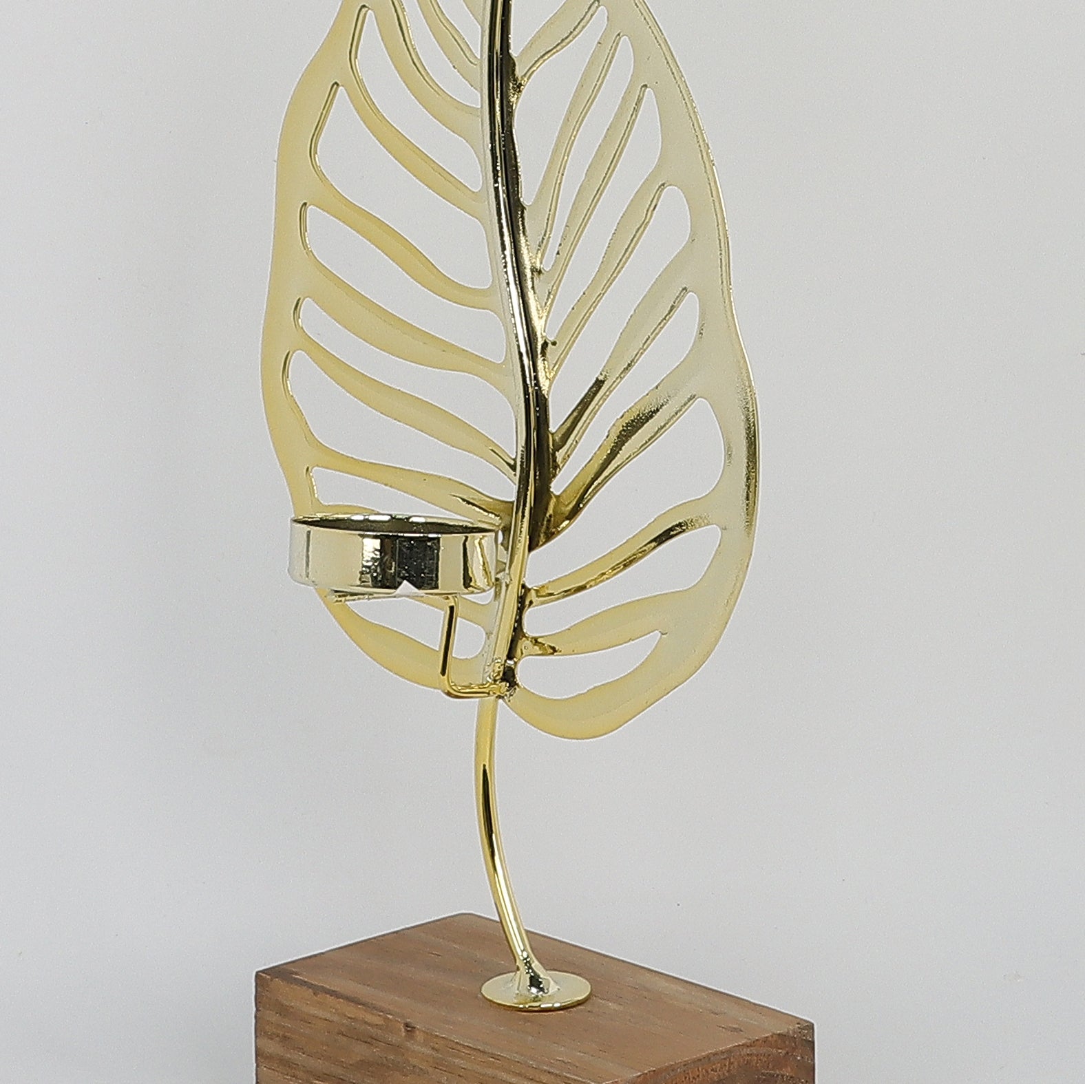 10.6INCH Metal golden leaf decoration