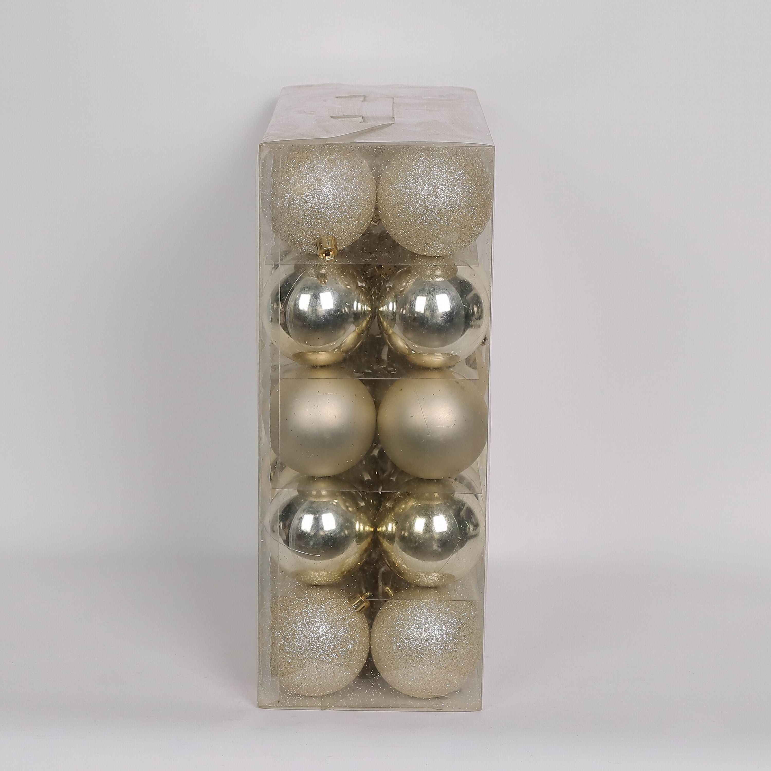 50 shatterproof ornaments box set - Gold