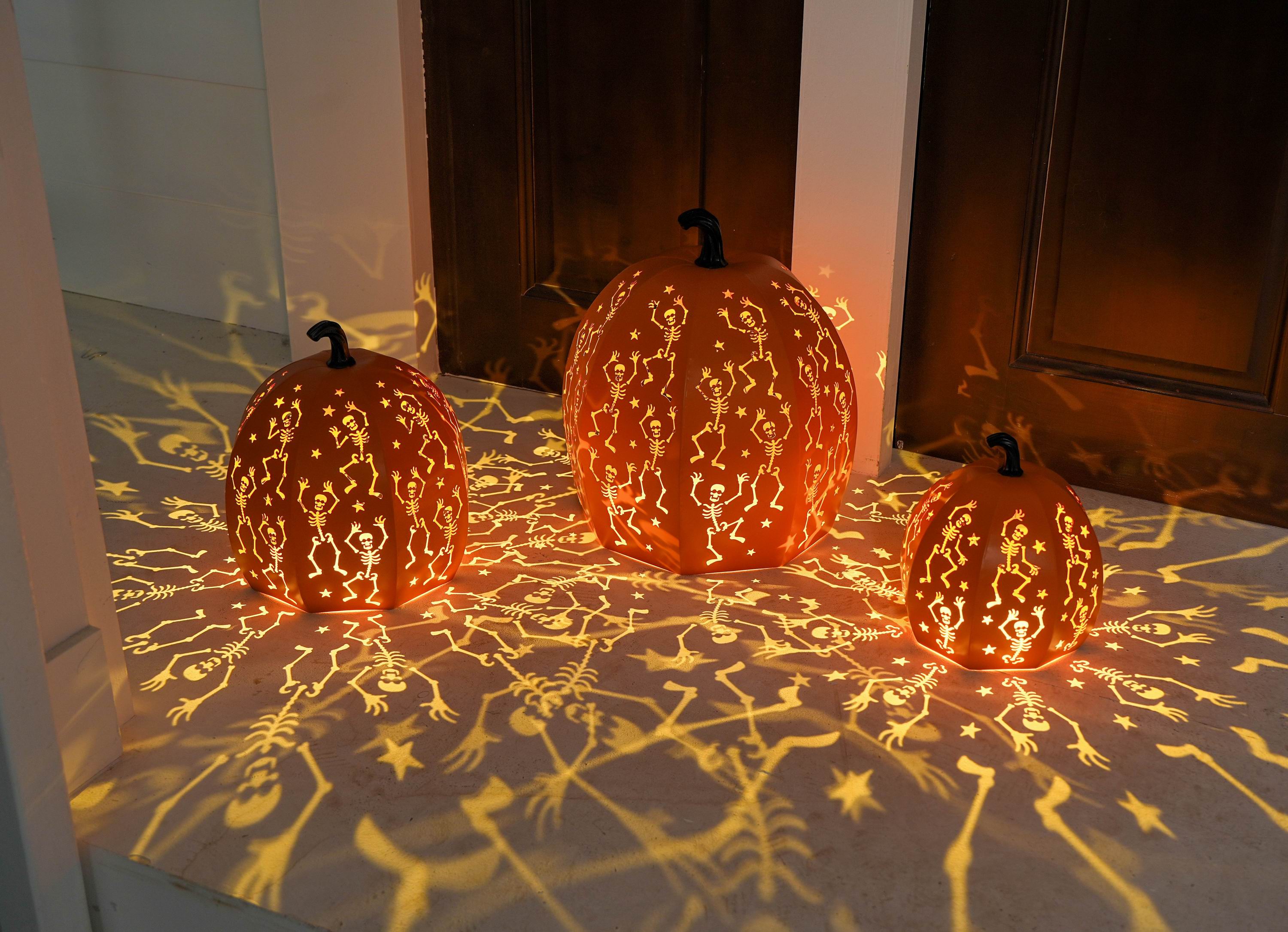 26"H. Halloween Metal Stacked Pumpkin Lantern
