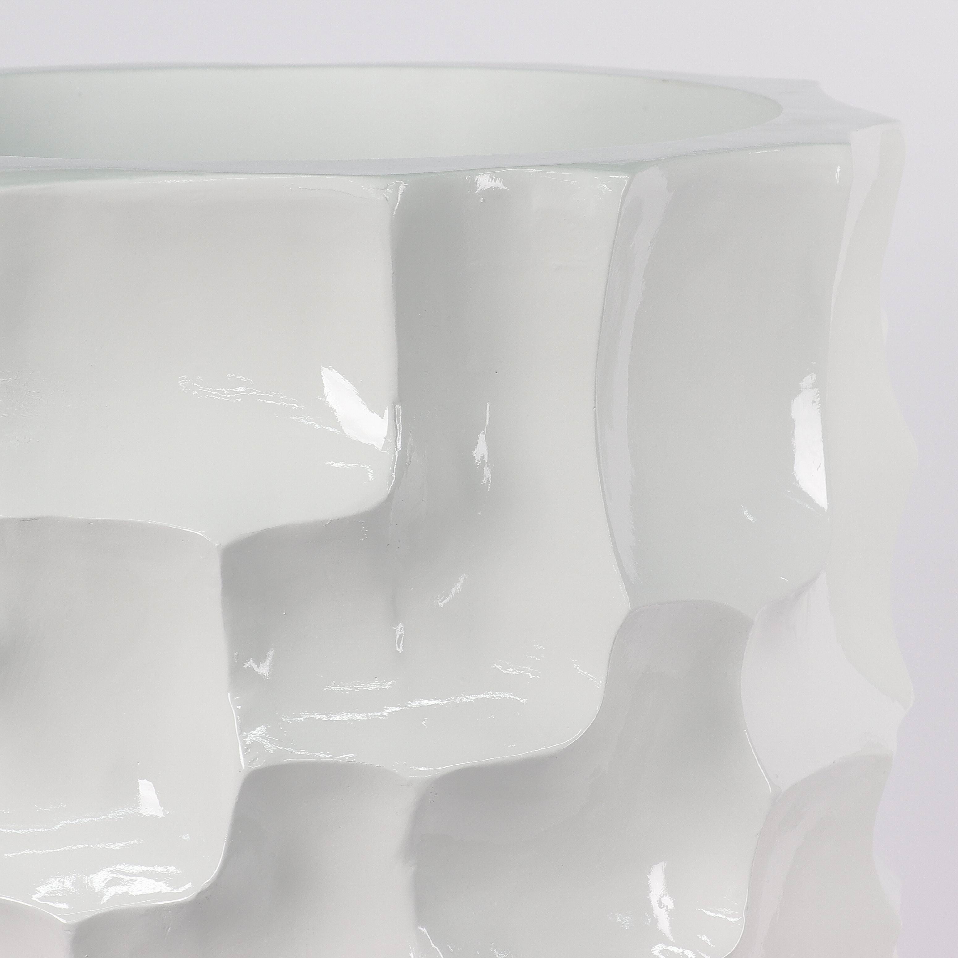 17.73 X 17.73 X 47.28"H Shiny White Planter