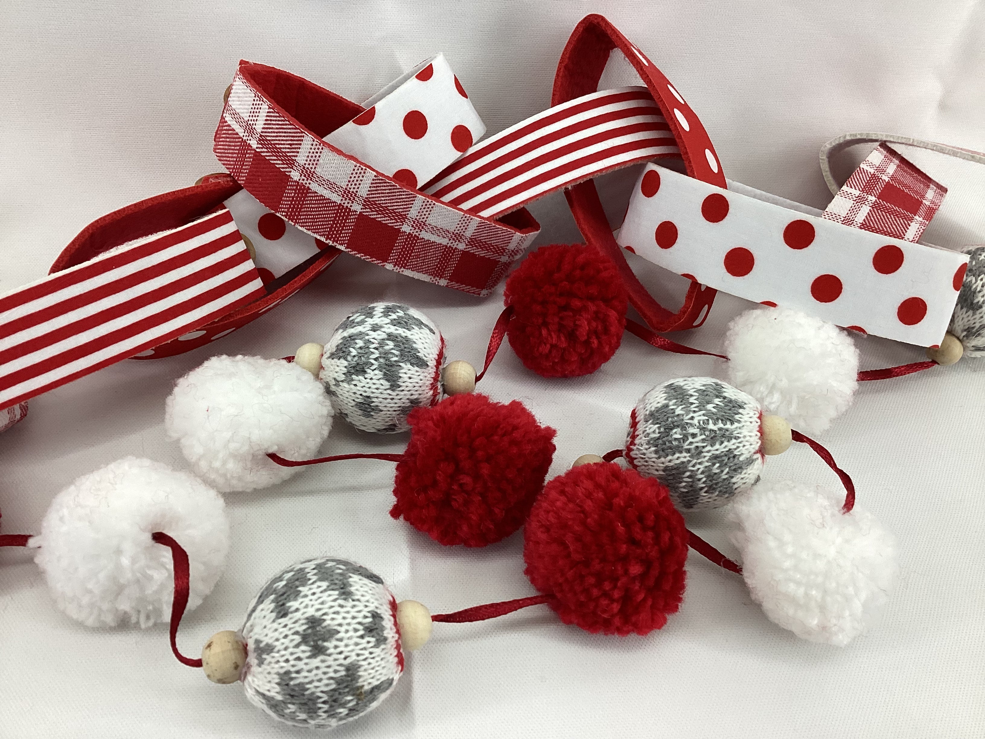 6 Feet Pompom Chain Garland