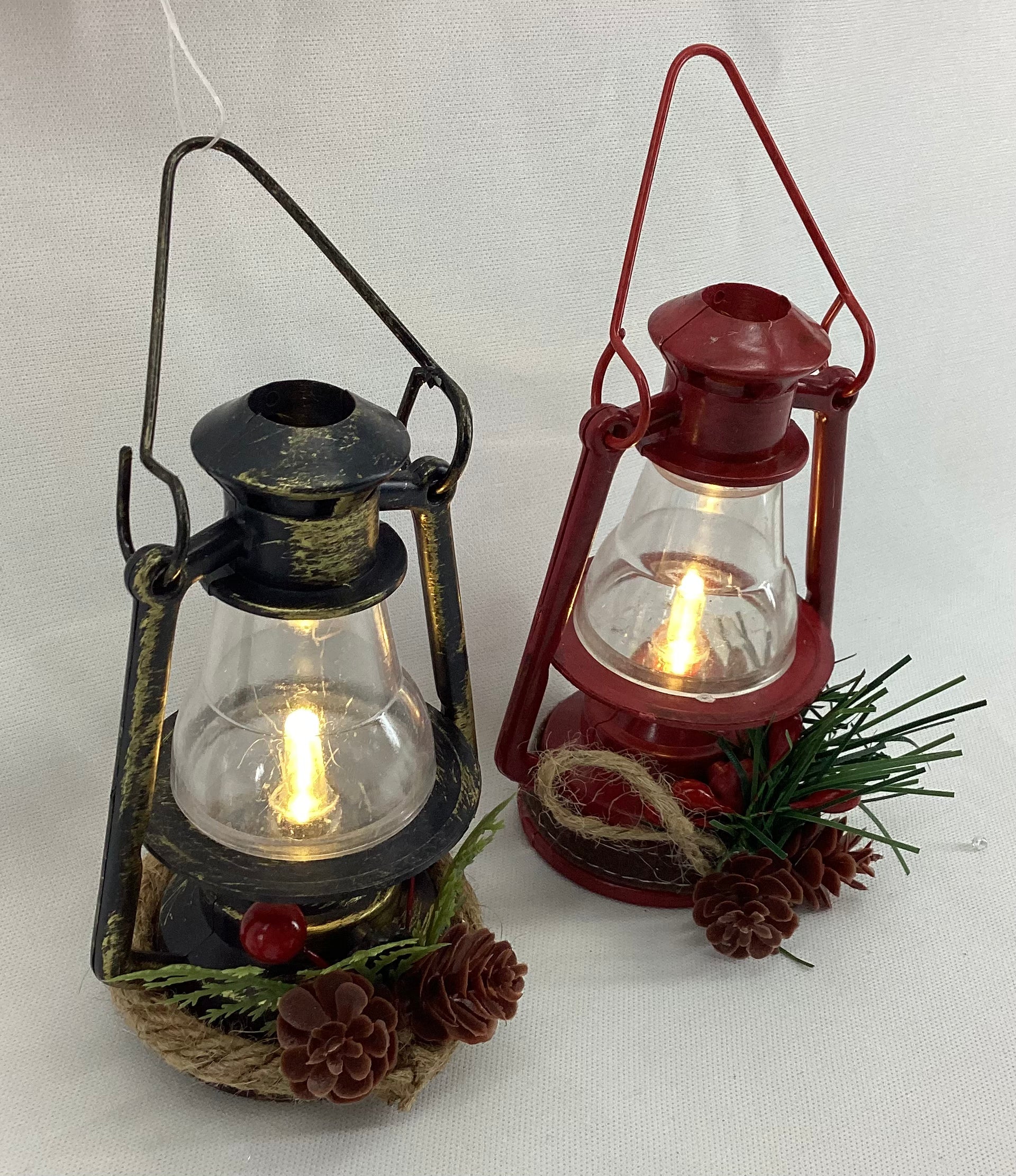 4.5" HT. Light Up Ornament Lantern (2 Styles)