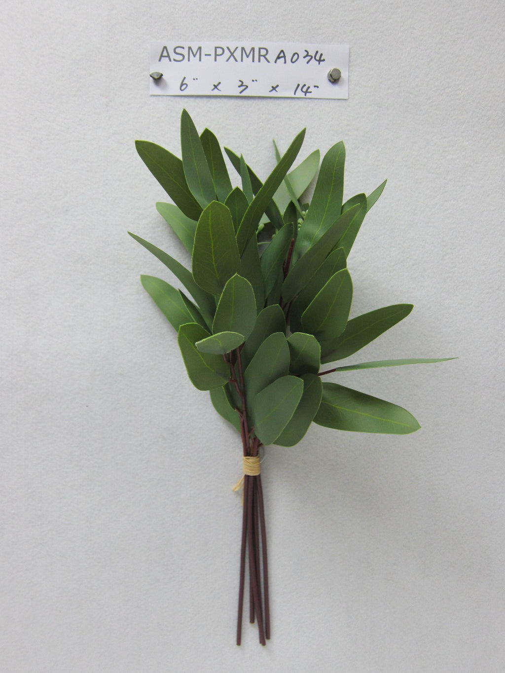 14" Floral & Leaves Bouquet