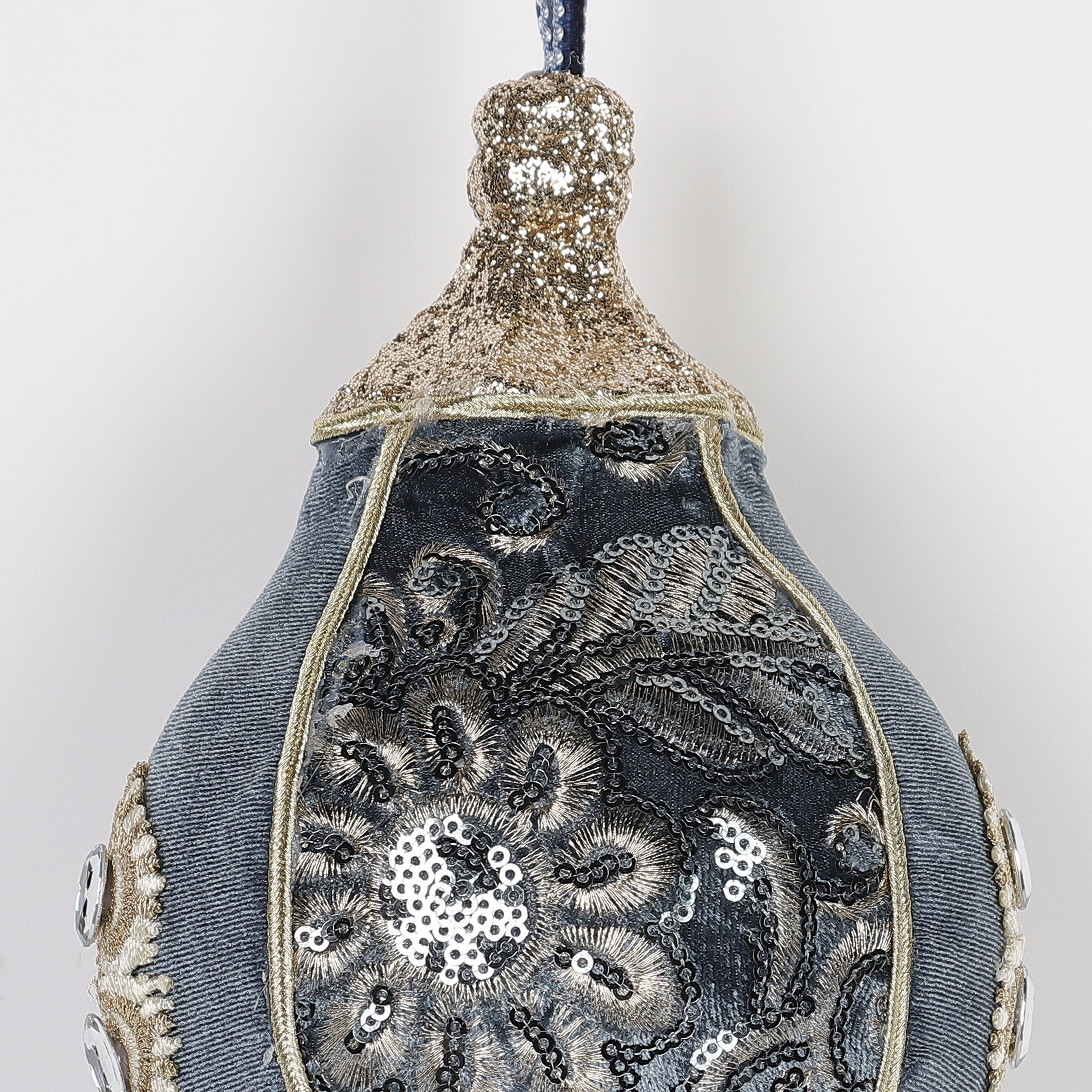 4.7 X 4.7 X 7.1"H BLUE FINIAL ORNAMENT