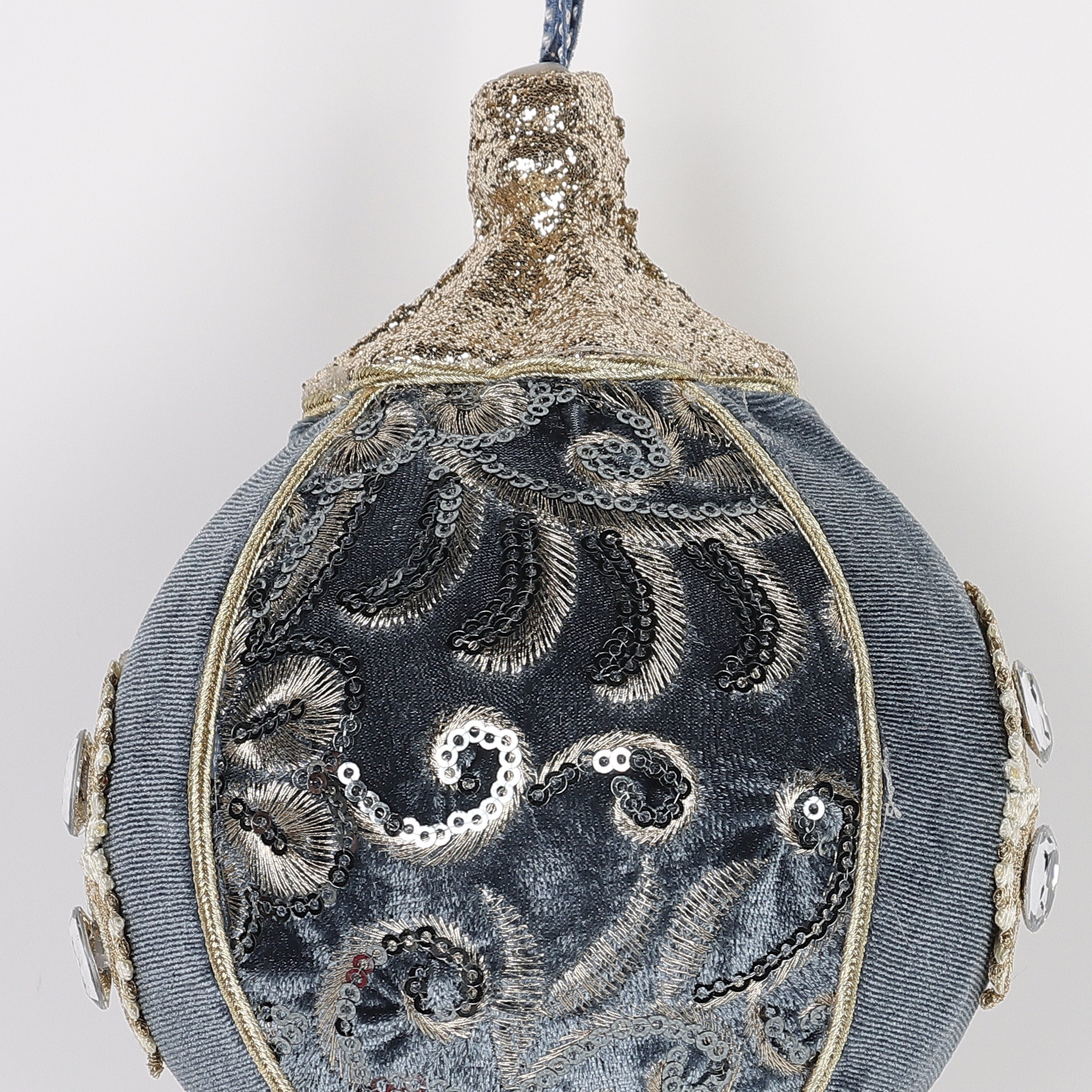 4.7 X 4.7 X 7.1"H BLUE FINIAL ORNAMENT