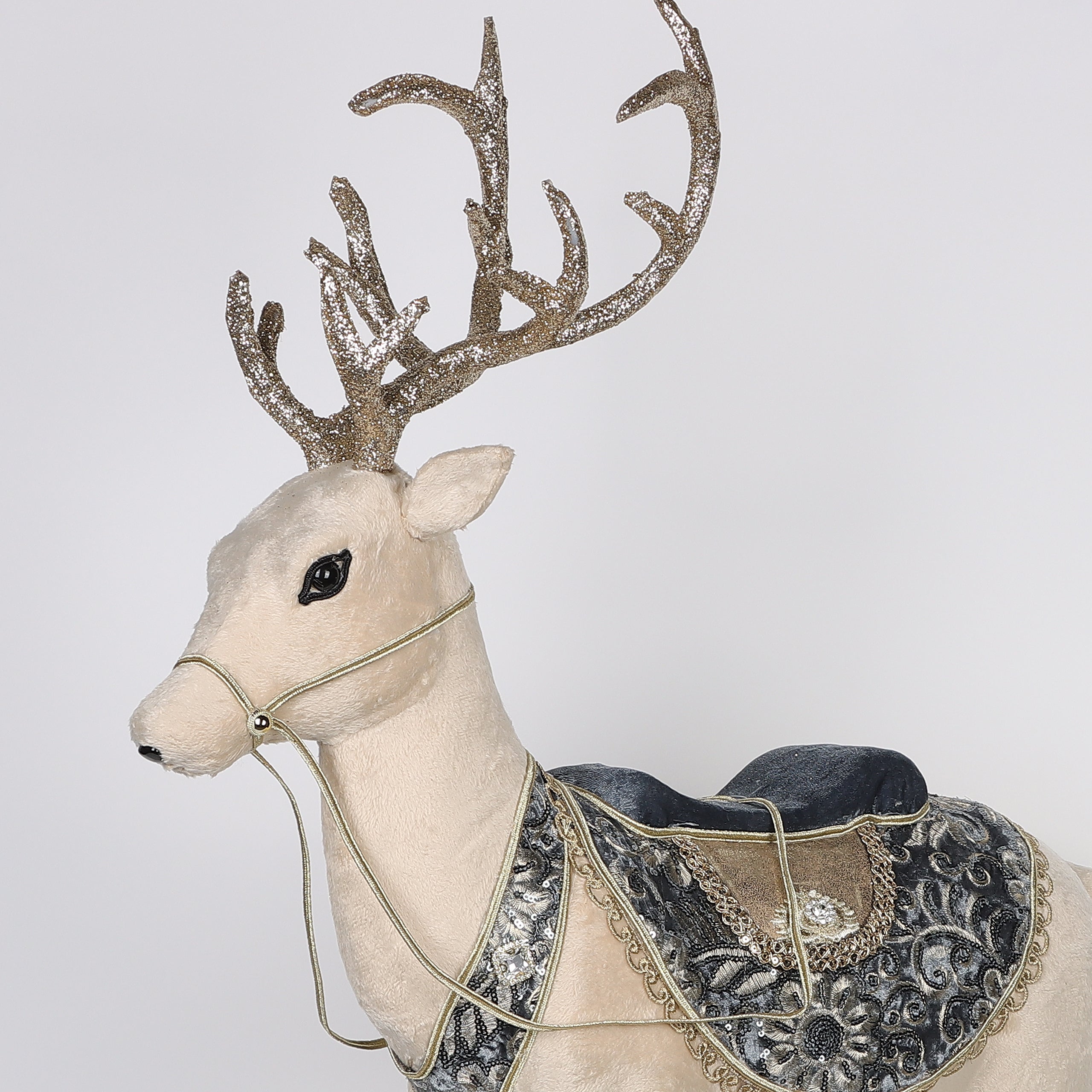 23.2 X 13.8 X 33.5 "H DEER DECOR