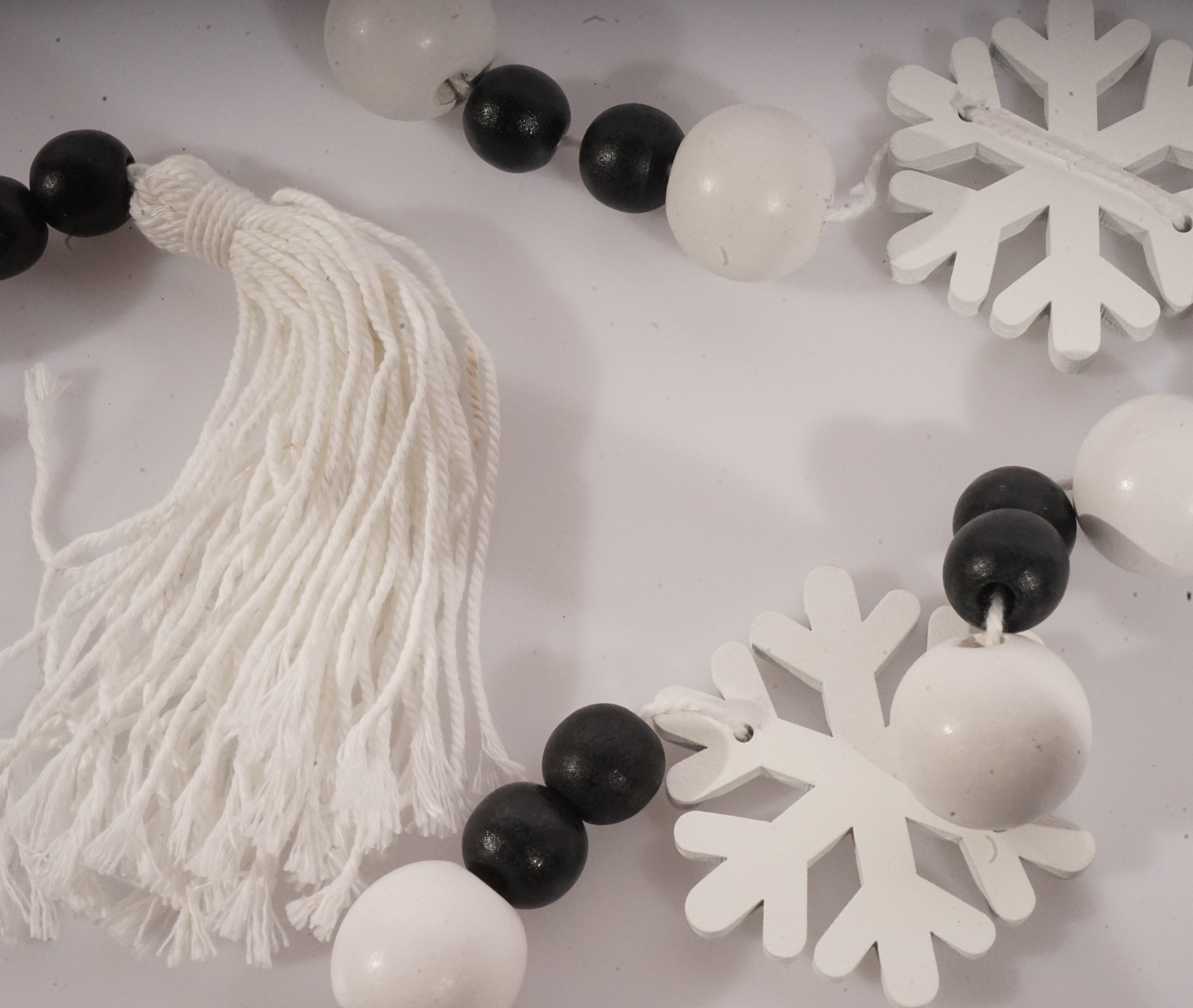72” HT. Snowflakes And Beads Garland
