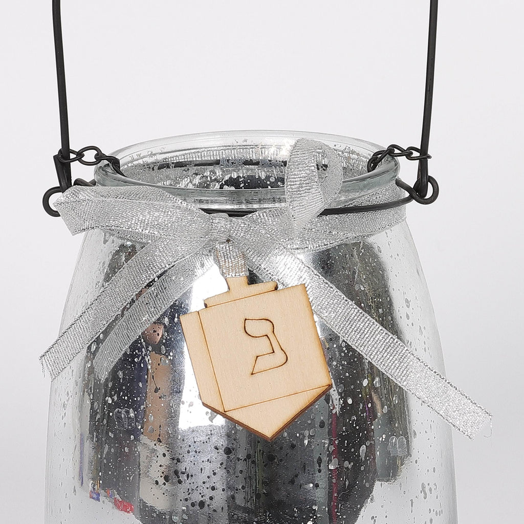 4.5 X 4.5 X 5"H SILVER CANDLE HOLDER
