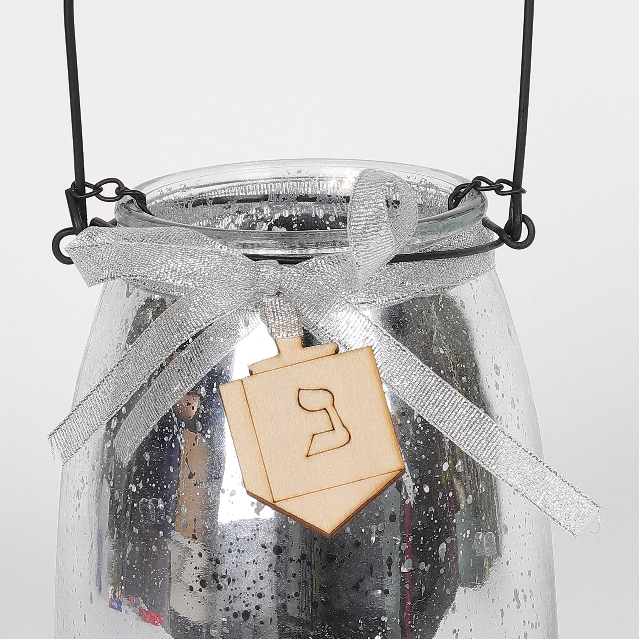 4.5 X 4.5 X 5"H SILVER CANDLE HOLDER