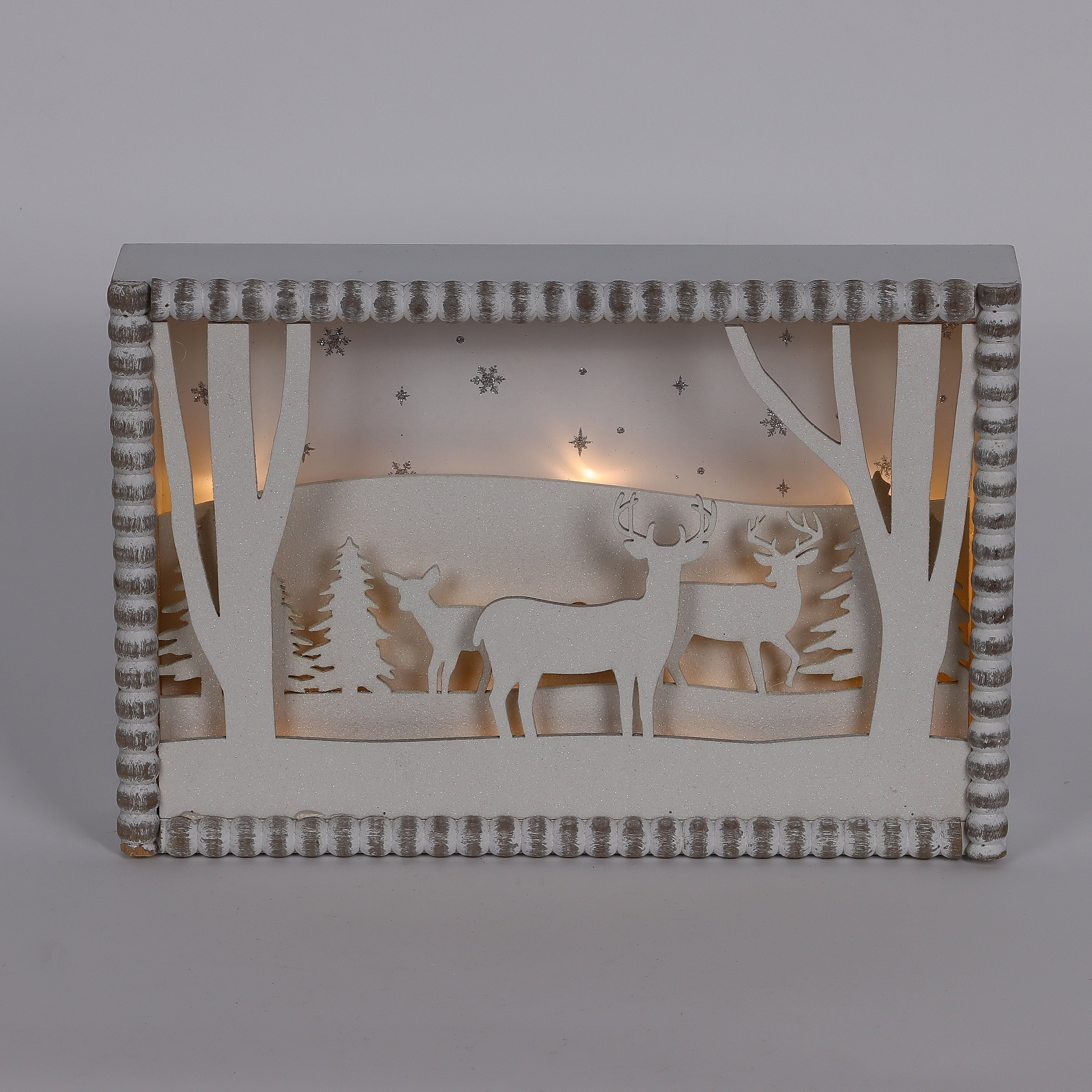 8 X 2.25 X 11.75"H WHITE NATURE SCENERY DECOR