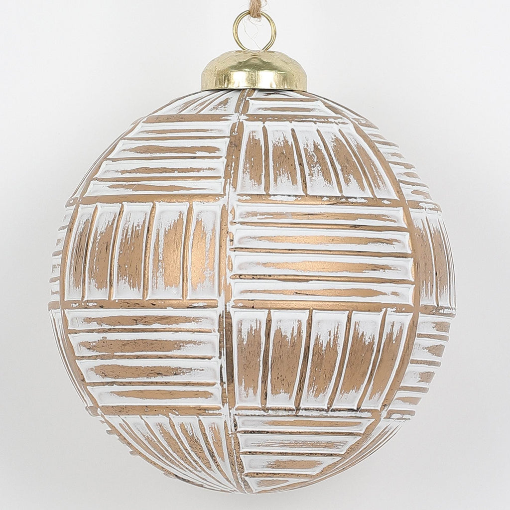4 shinny ball ornament
