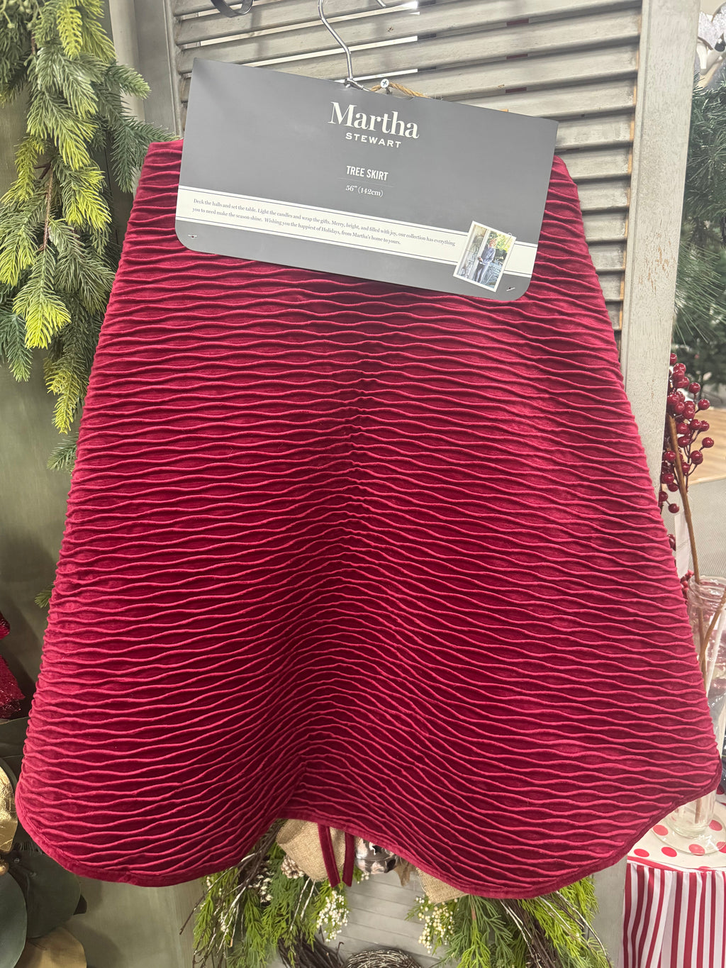 56” Velvet Tree Skirt by Martha Stewart (Imported from USA)