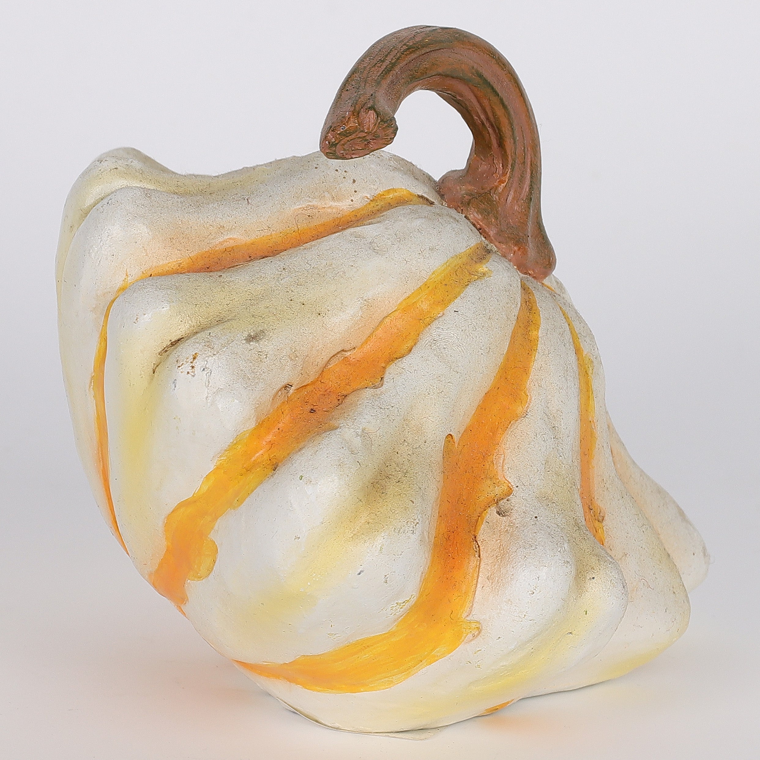 4.5 X 4 X 4.5"H PUMPKIN DECOR