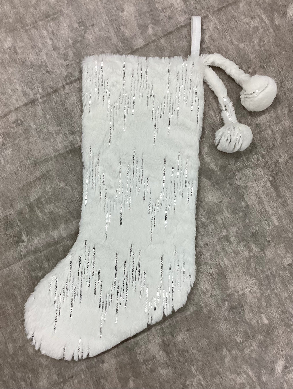 20" White/Silver Stocking
