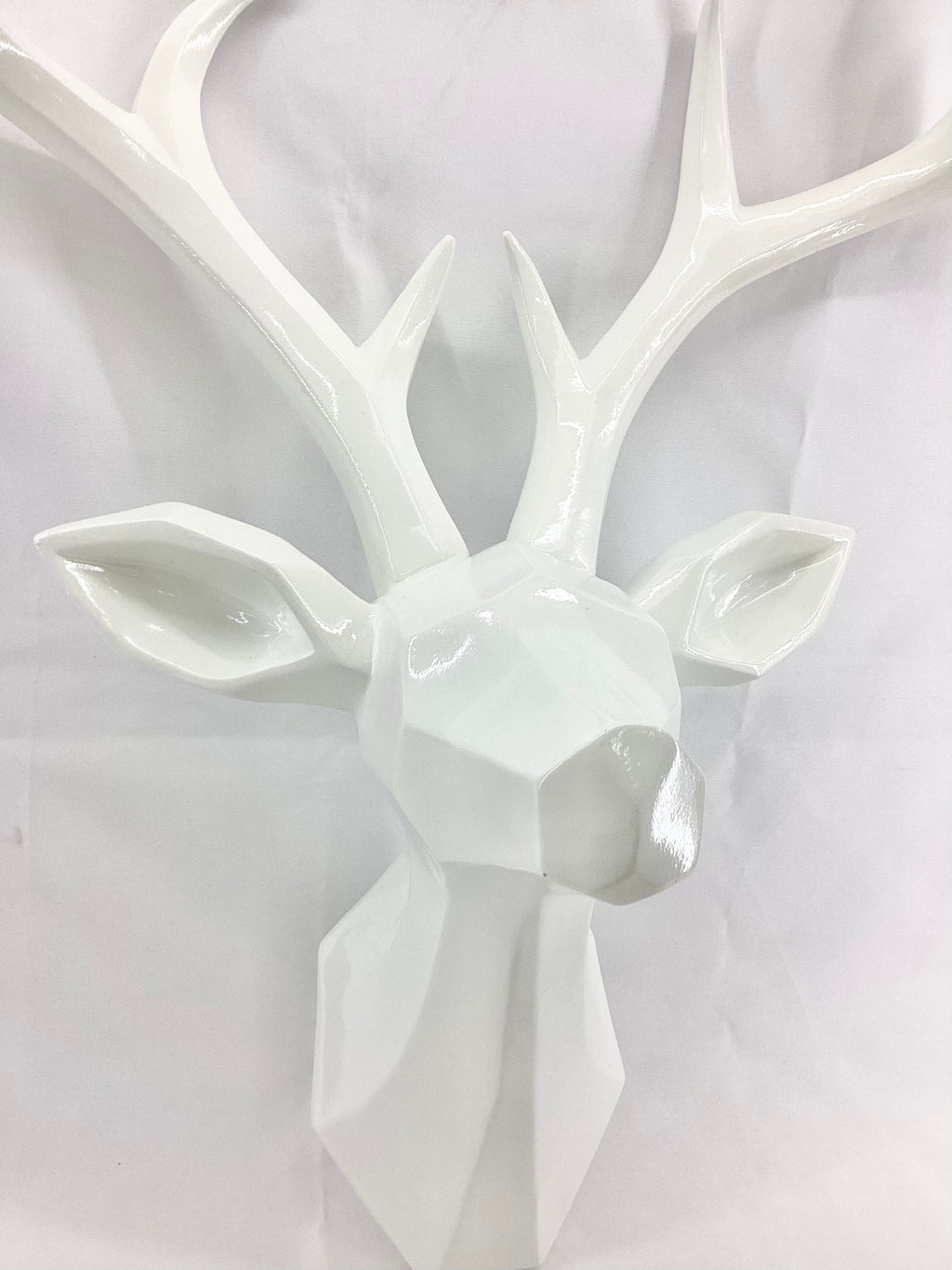 22.5" Resin Reindeer Head (Wall Hanging)